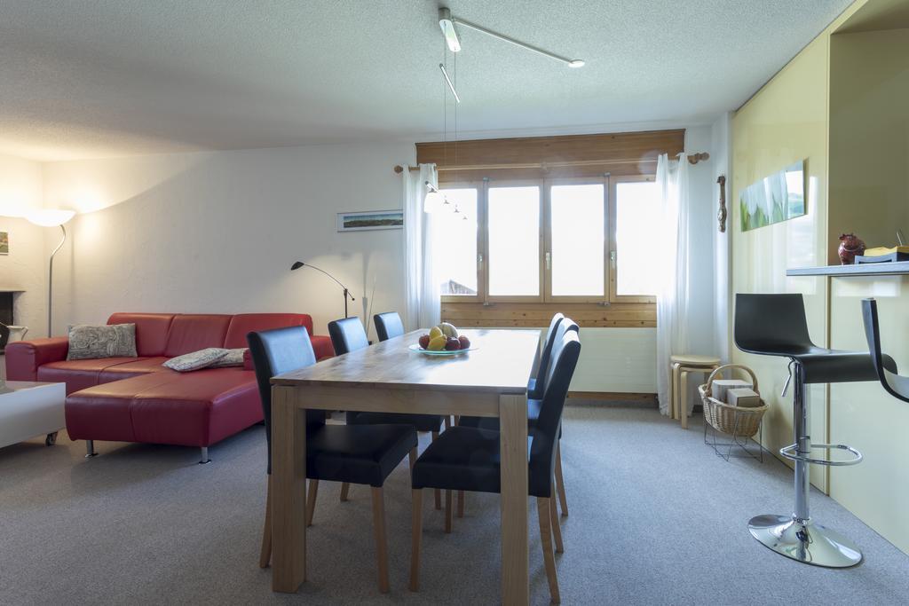 Apartment Haus Arnika Obersaxen Bagian luar foto