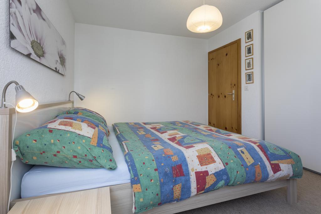 Apartment Haus Arnika Obersaxen Bagian luar foto