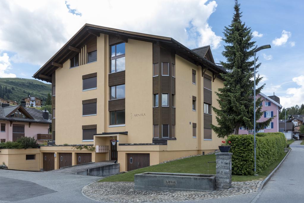 Apartment Haus Arnika Obersaxen Bagian luar foto