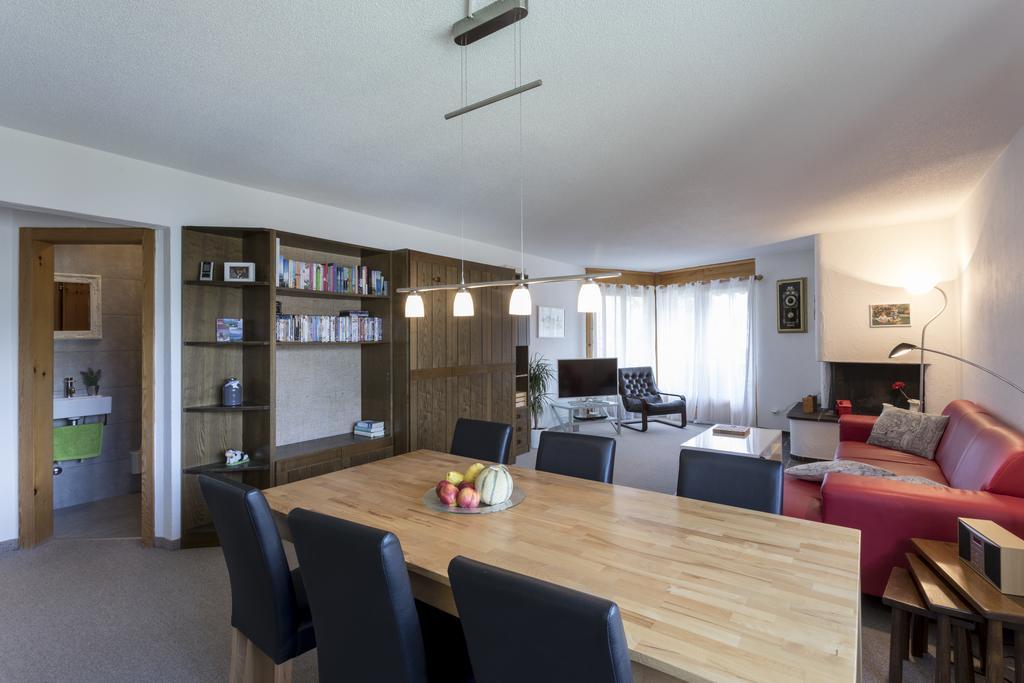 Apartment Haus Arnika Obersaxen Bagian luar foto
